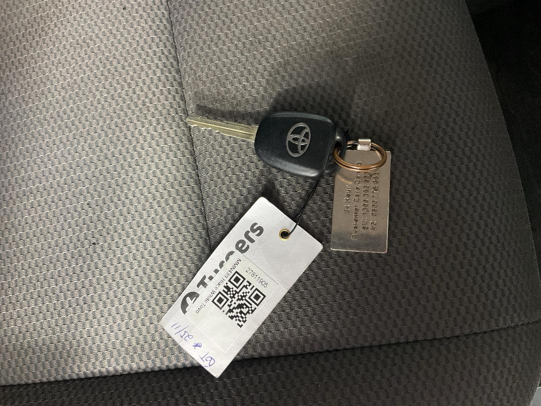 Photo '21' of Toyota Hiace