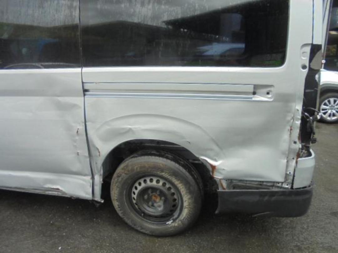 Photo '11' of Toyota Hiace ZR GVN