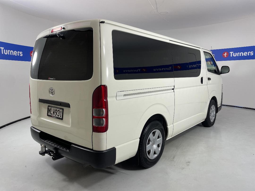 Photo '7' of Toyota Hiace