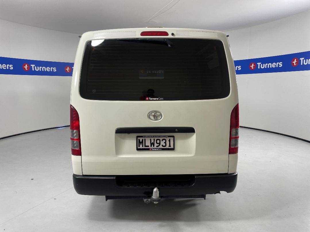 Photo '6' of Toyota Hiace