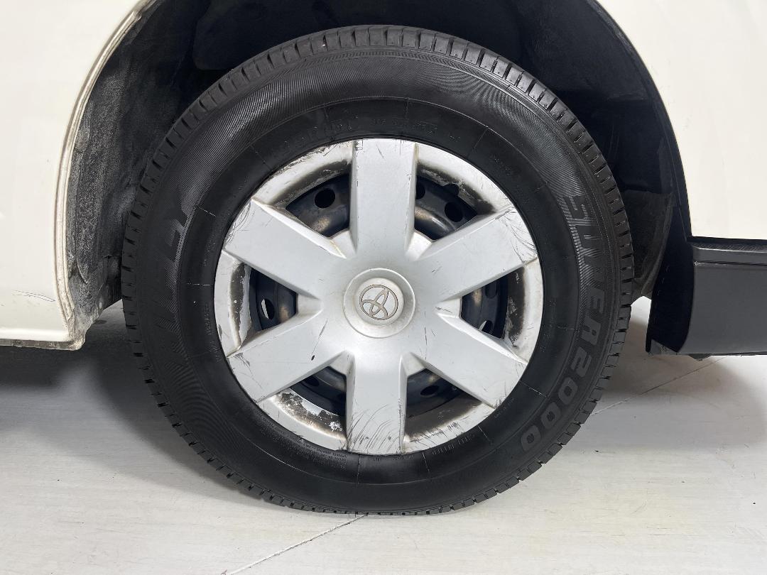 Photo '9' of Toyota Hiace