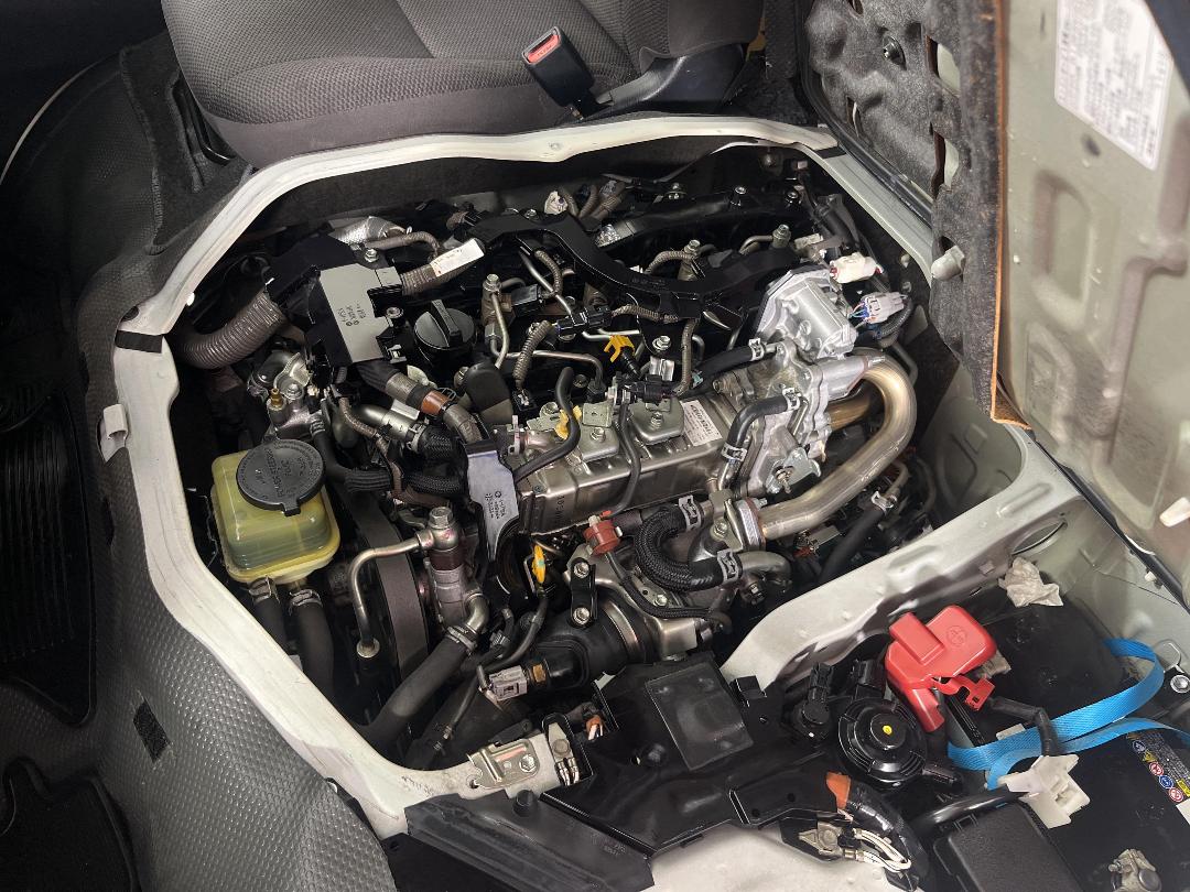 Photo '13' of Toyota Hiace