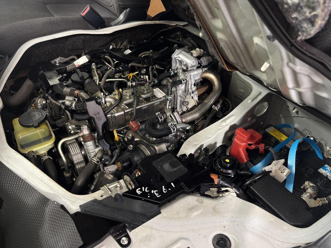 Photo '13' of Toyota Hiace