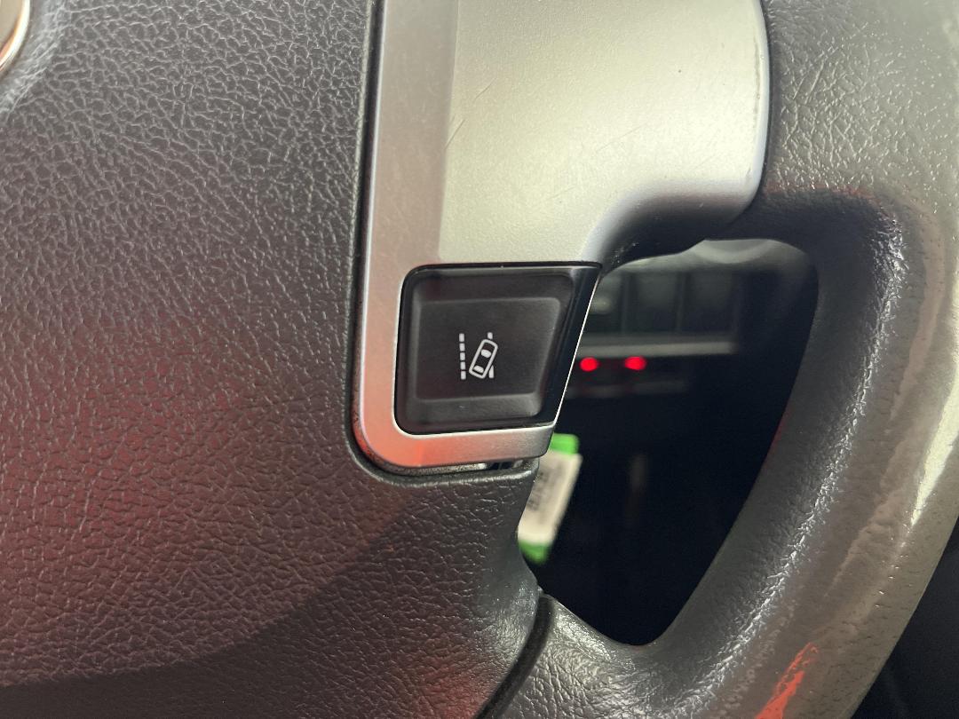 Photo '23' of Toyota Hiace