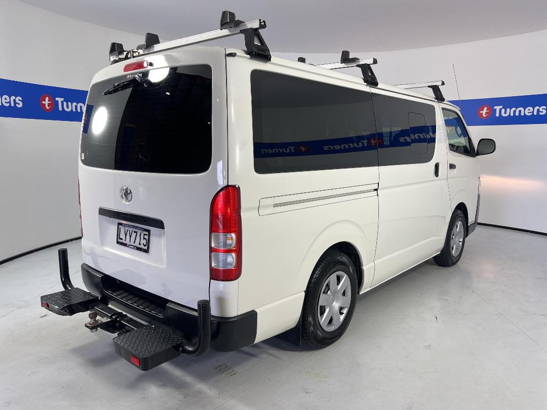 Photo '5' of Toyota Hiace