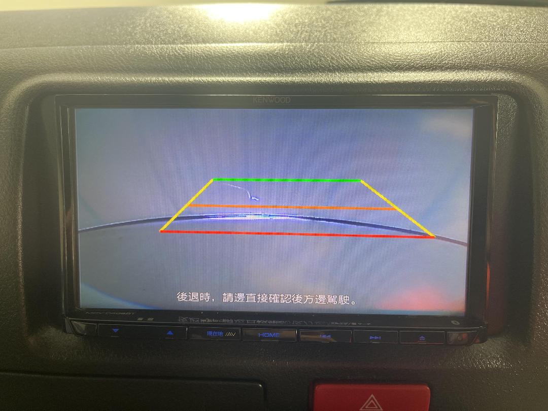 Photo '23' of Toyota Hiace Photo '23' of Toyota Hiace