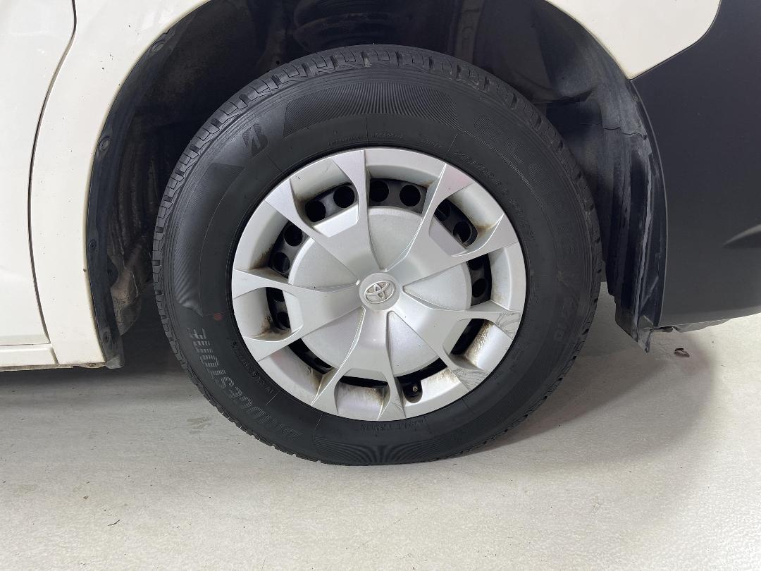 Photo '9' of Toyota Hiace