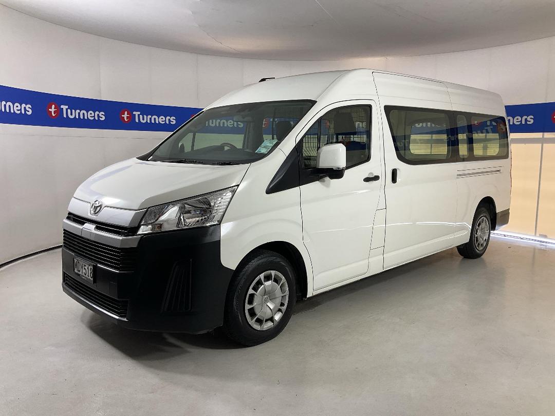 Photo '4' of Toyota Hiace