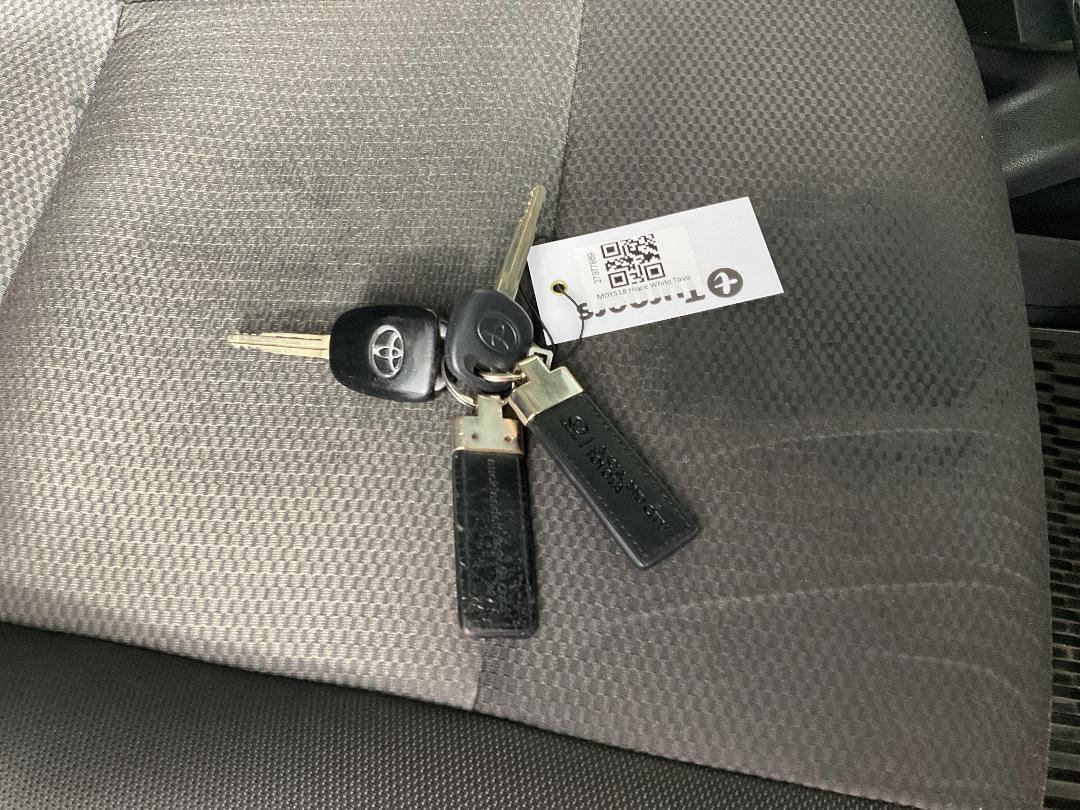 Photo '21' of Toyota Hiace