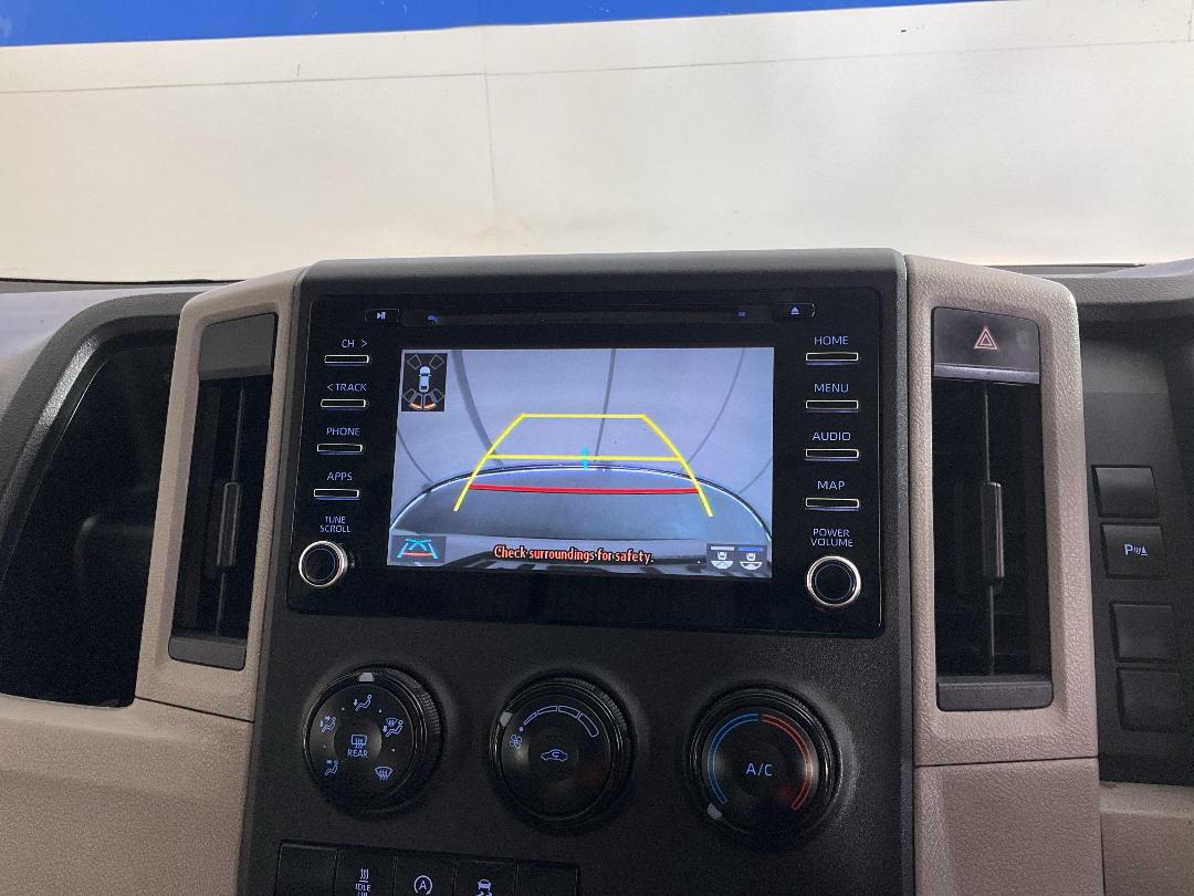 Photo '31' of Toyota Hiace