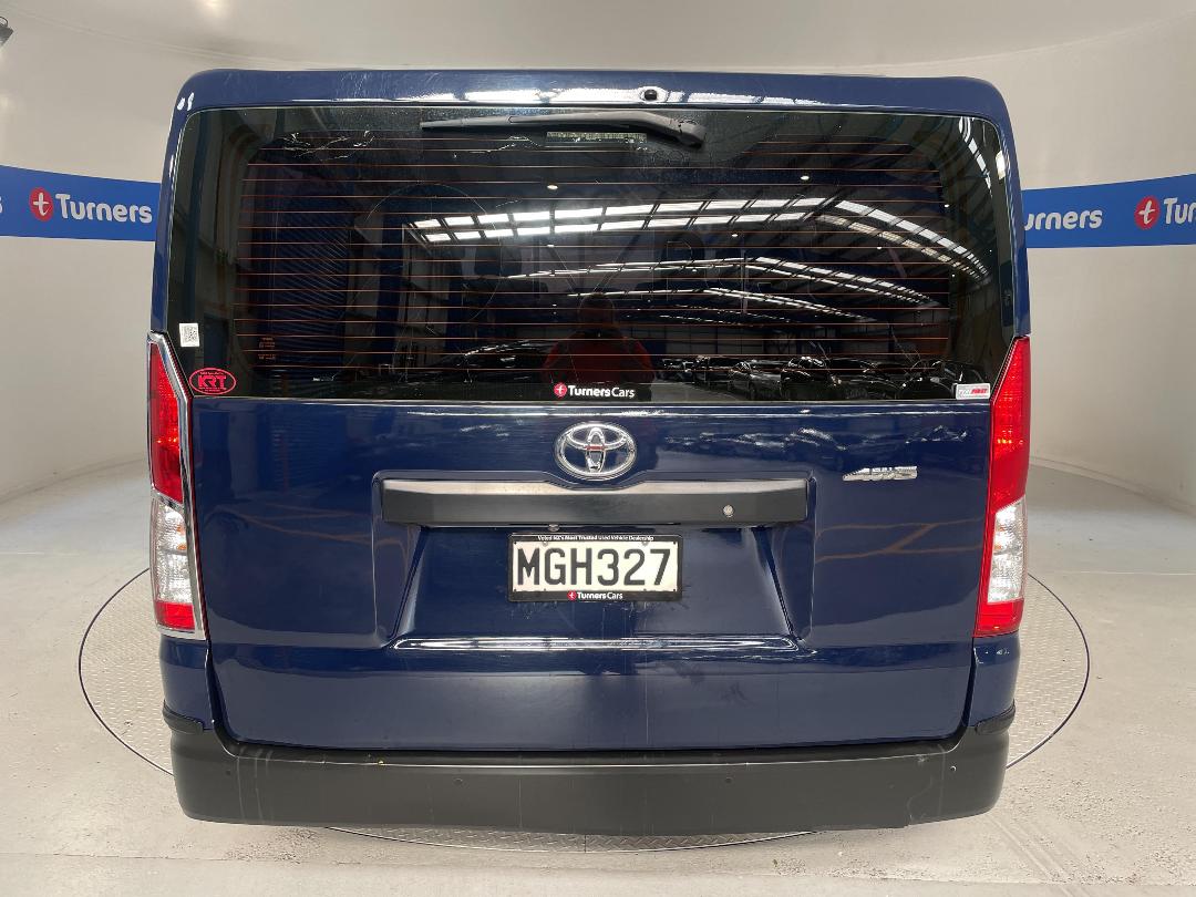 Photo '6' of Toyota Hiace Photo '6' of Toyota Hiace