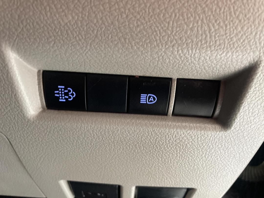 Photo '23' of Toyota Hiace Photo '23' of Toyota Hiace