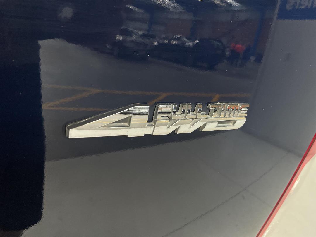 Photo '34' of Toyota Hiace Photo '34' of Toyota Hiace