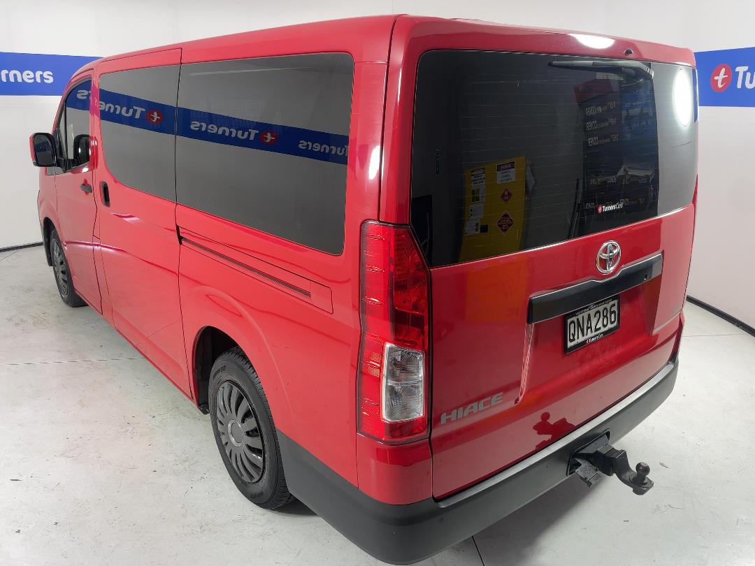 Photo '5' of Toyota Hiace