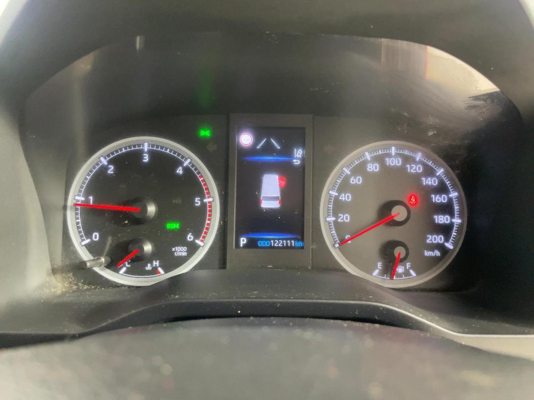 Photo '21' of Toyota Hiace