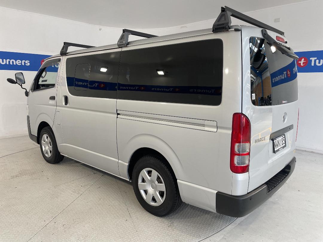 Photo '5' of Toyota Hiace