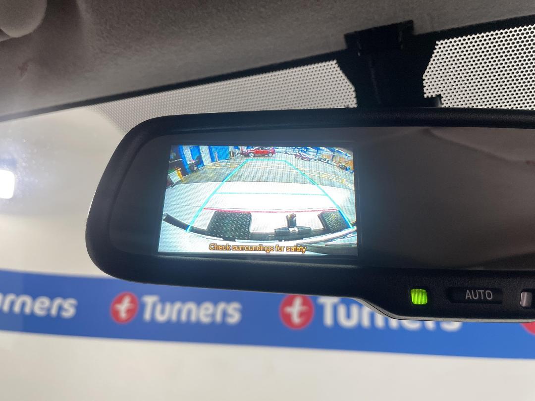 Photo '26' of Toyota Hiace