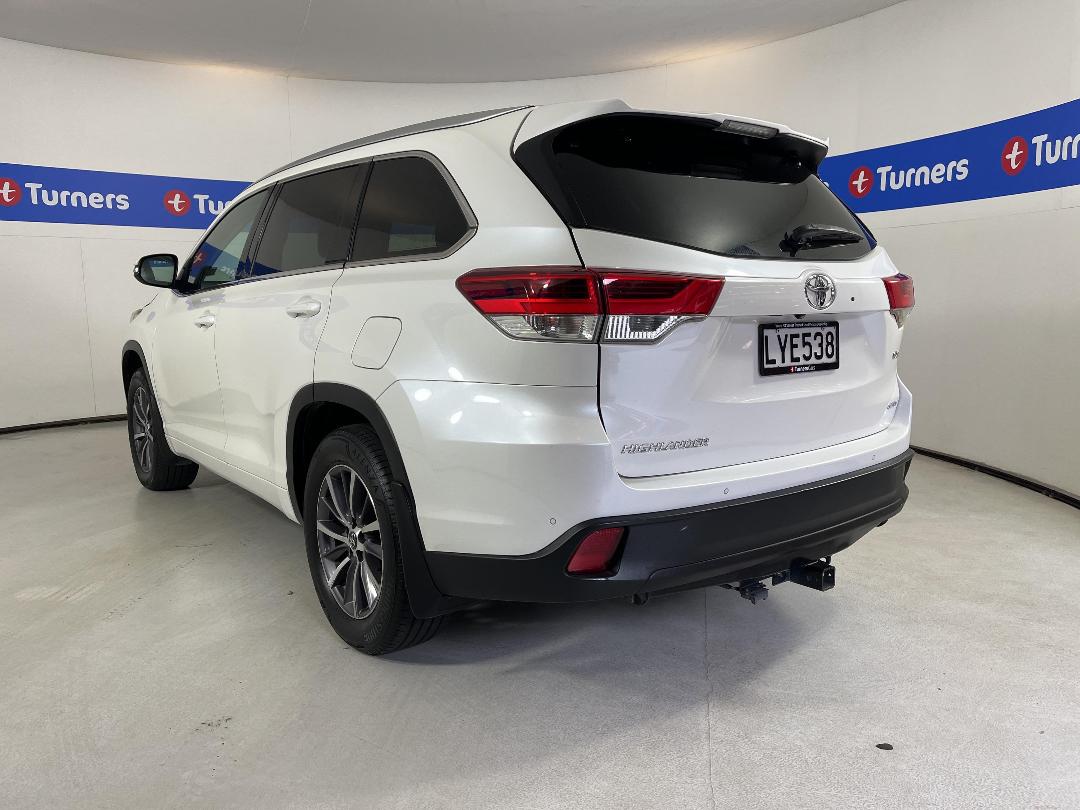 Photo '5' of Toyota Highlander