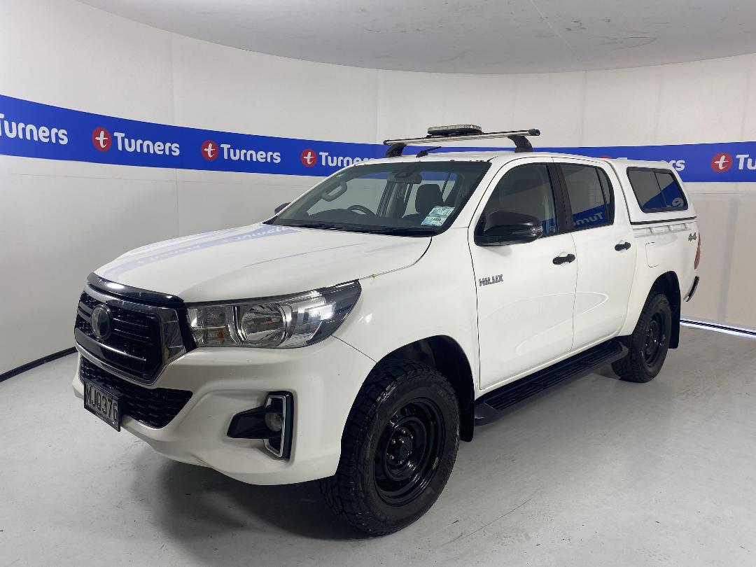 Photo '4' of Toyota Hilux