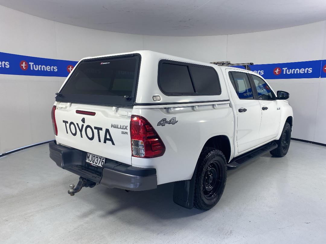 Photo '7' of Toyota Hilux