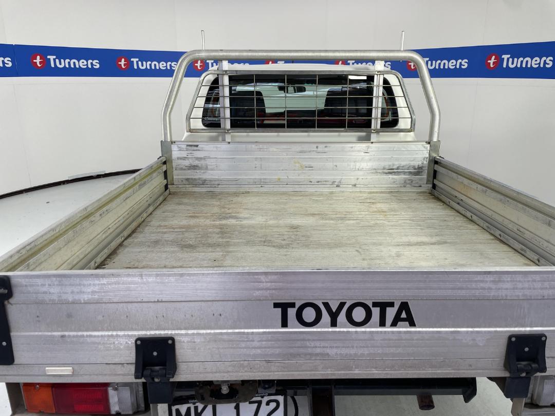 Photo '14' of Toyota Hilux Photo '14' of Toyota Hilux