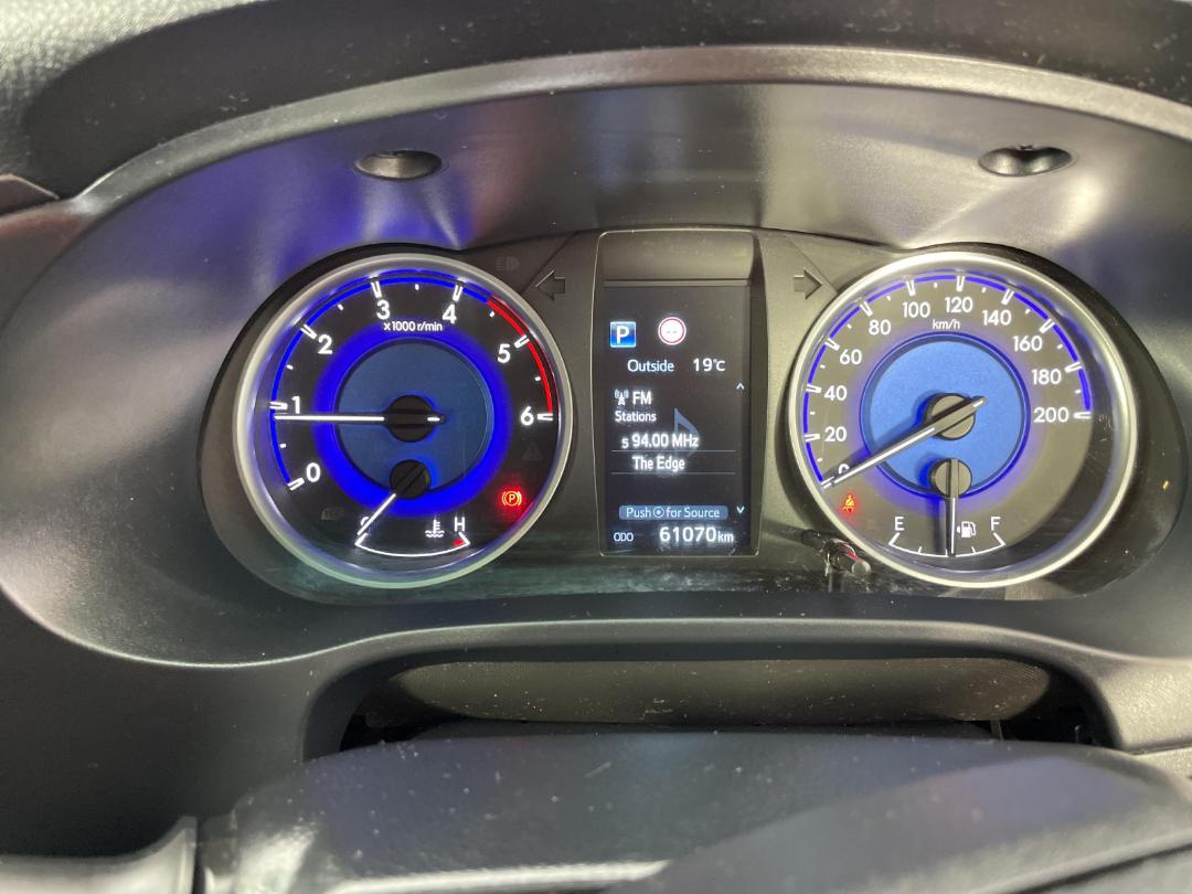 Photo '21' of Toyota Hilux Photo '21' of Toyota Hilux