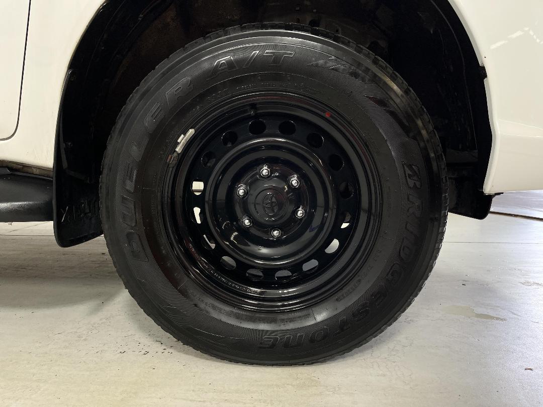 Photo '9' of Toyota Hilux Photo '9' of Toyota Hilux