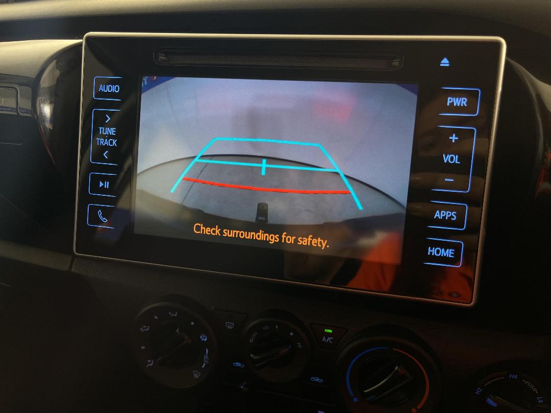 Photo '26' of Toyota Hilux