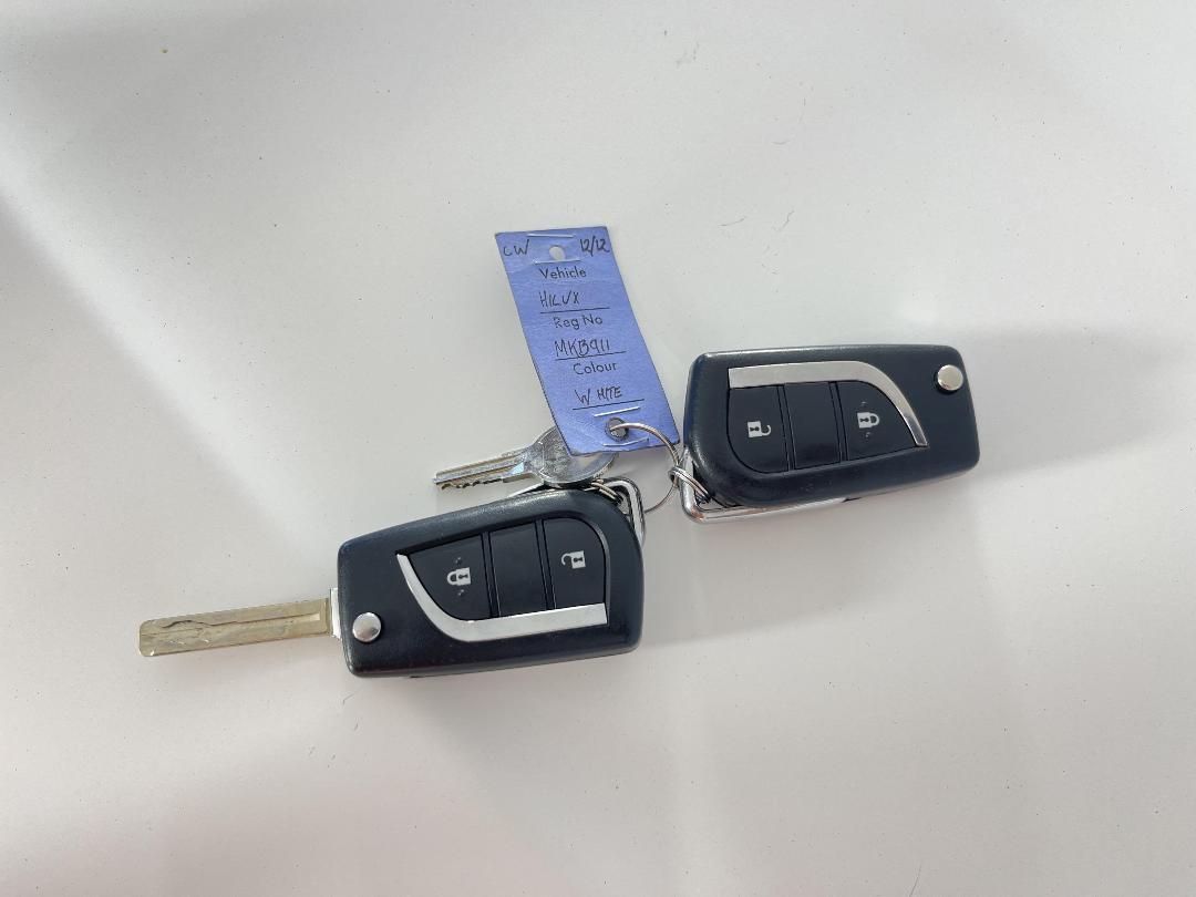 Photo '22' of Toyota Hilux