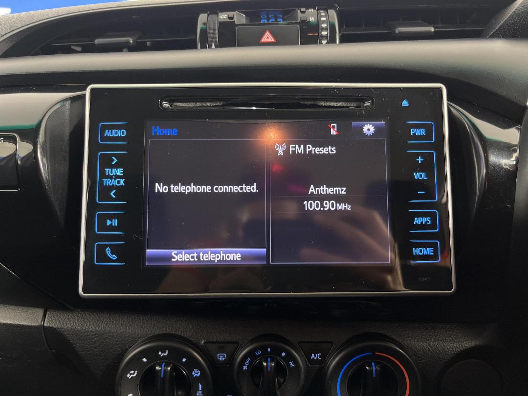 Photo '26' of Toyota Hilux