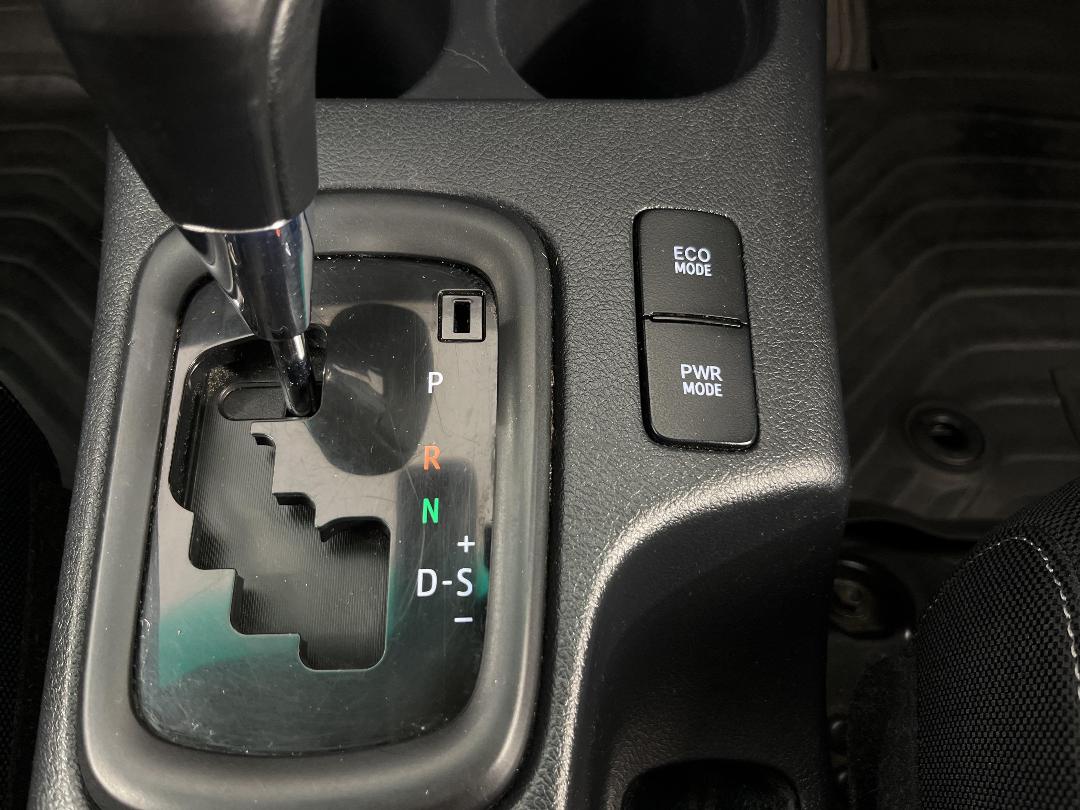 Photo '29' of Toyota Hilux