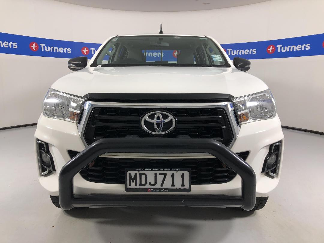 Photo '2' of Toyota Hilux Photo '2' of Toyota Hilux