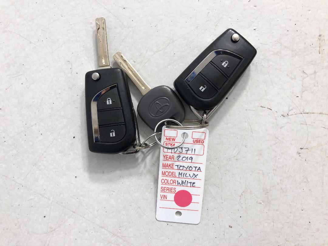 Photo '22' of Toyota Hilux Photo '22' of Toyota Hilux