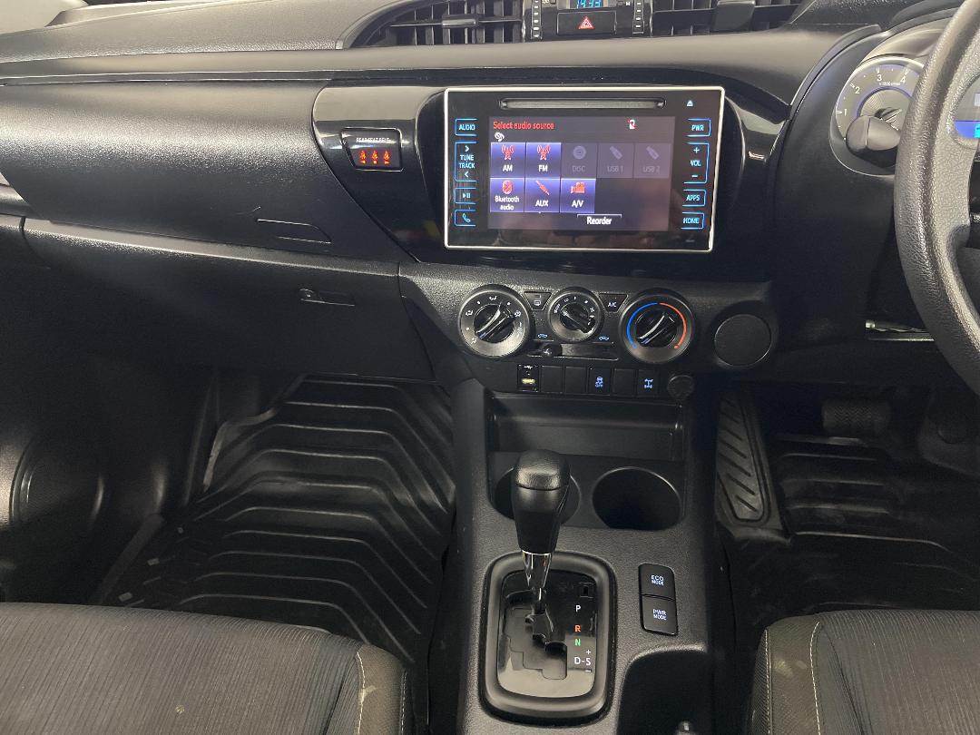 Photo '18' of Toyota Hilux Photo '18' of Toyota Hilux