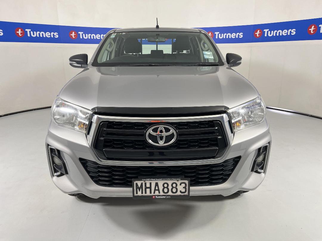 Photo '2' of Toyota Hilux Photo '2' of Toyota Hilux