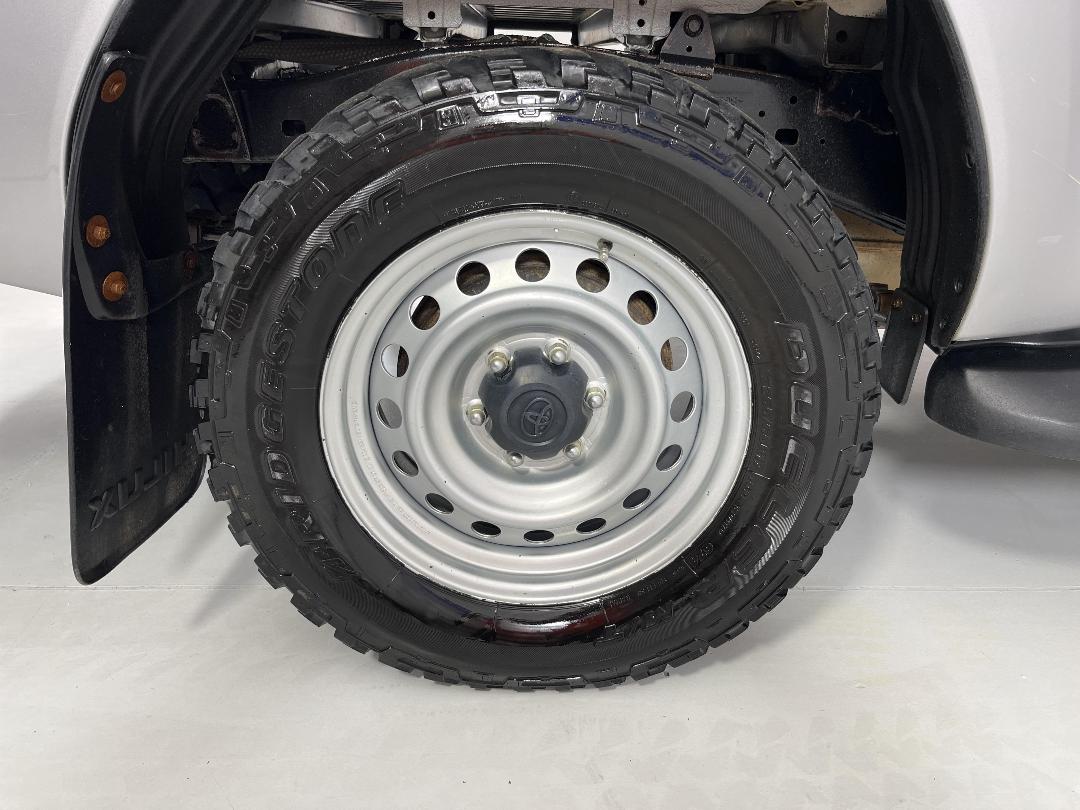 Photo '12' of Toyota Hilux Photo '12' of Toyota Hilux