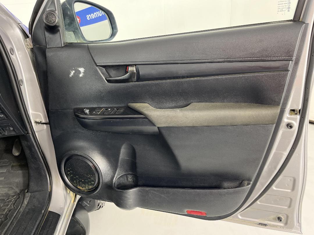 Photo '15' of Toyota Hilux Photo '15' of Toyota Hilux