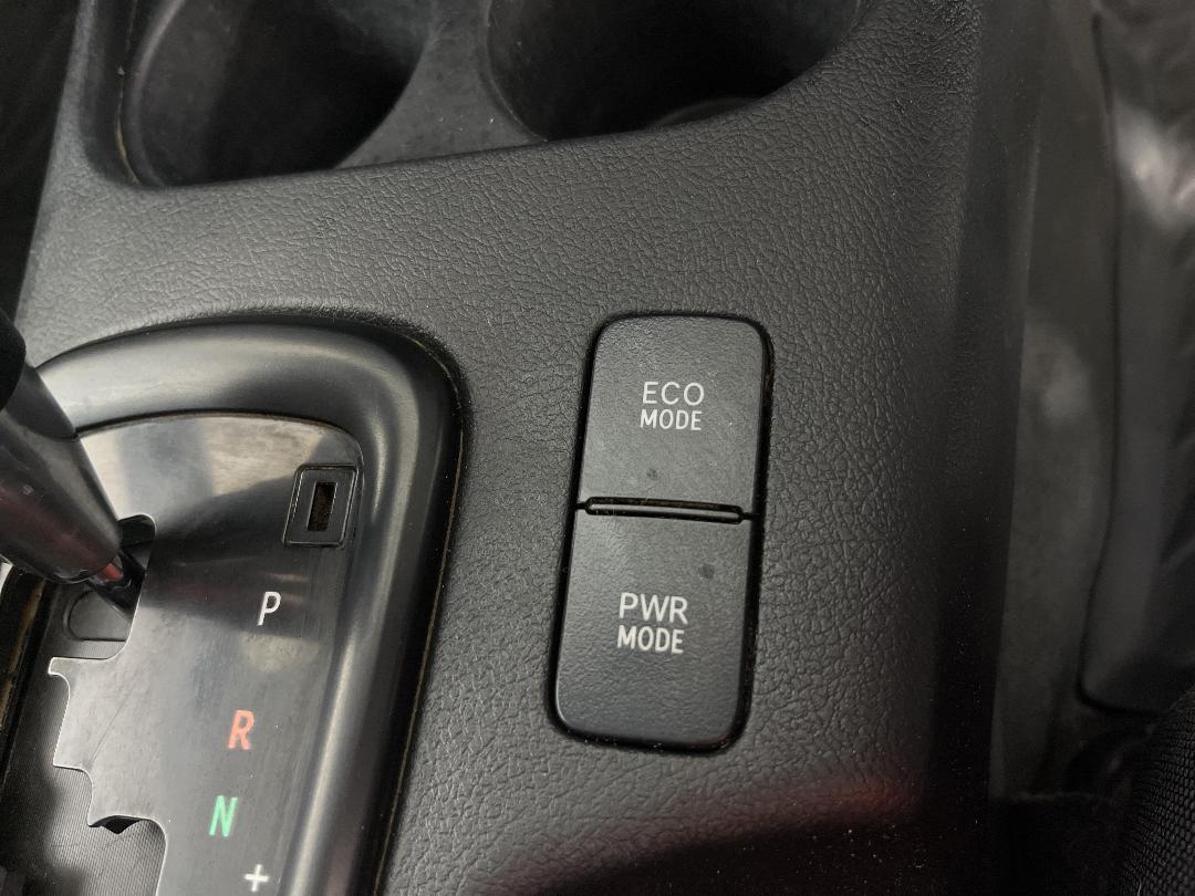 Photo '28' of Toyota Hilux Photo '28' of Toyota Hilux