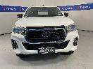 Thumbnail '2' of Toyota Hilux