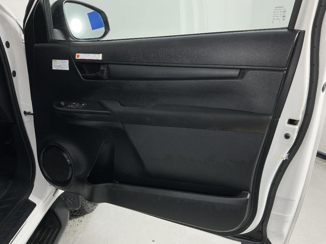 Photo '15' of Toyota Hilux