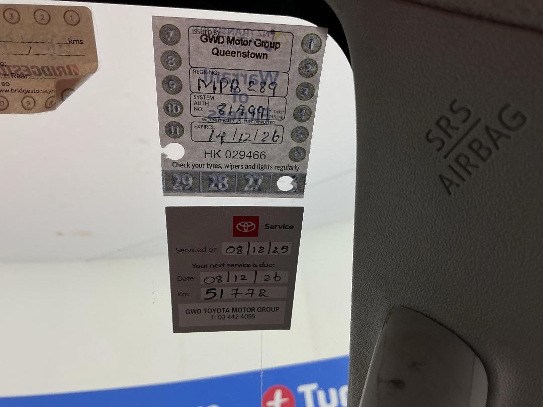 Photo '26' of Toyota Hilux