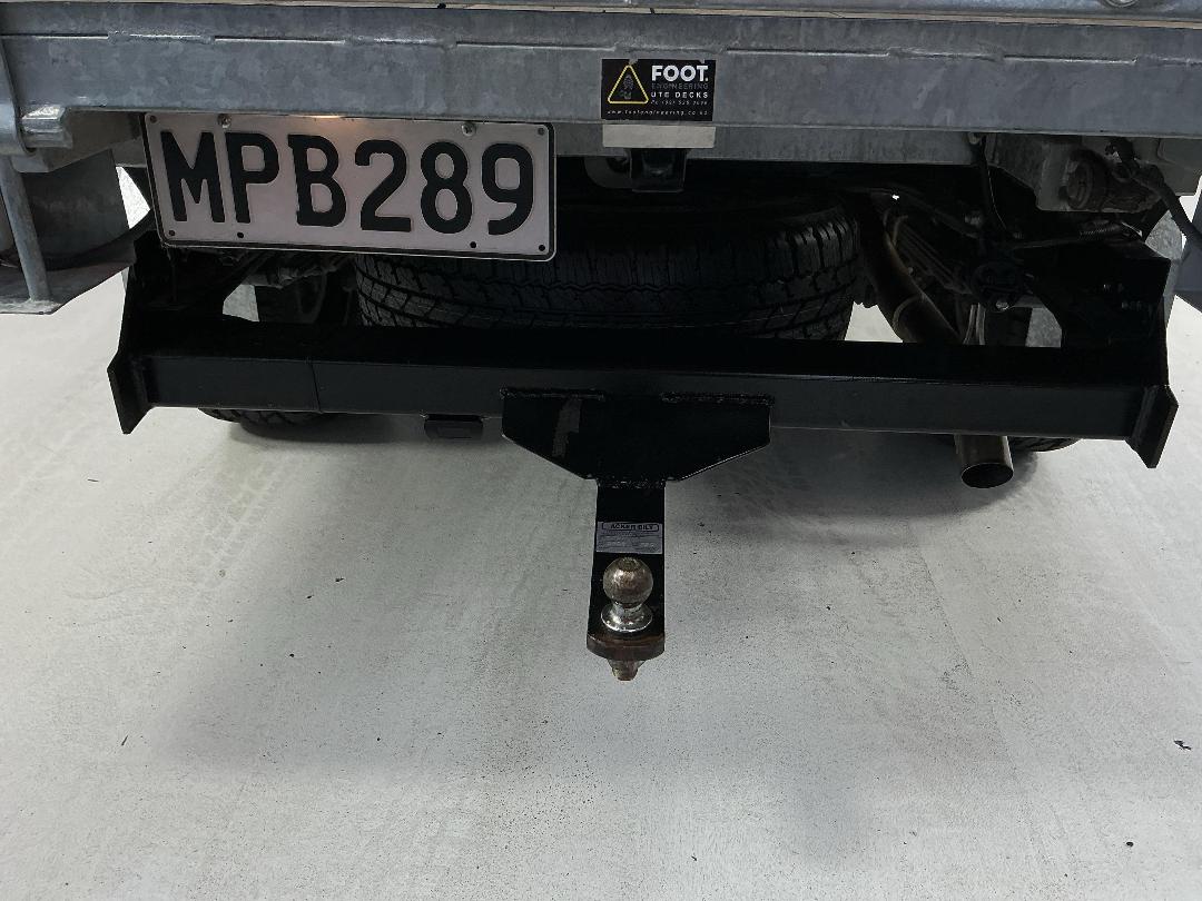 Photo '30' of Toyota Hilux