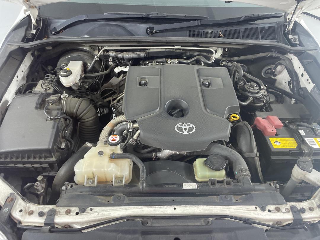 Photo '13' of Toyota Hilux