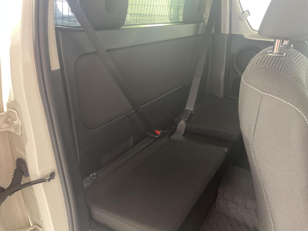 Photo '20' of Toyota Hilux