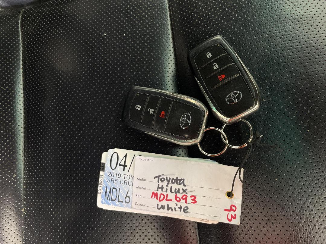 Photo '22' of Toyota Hilux