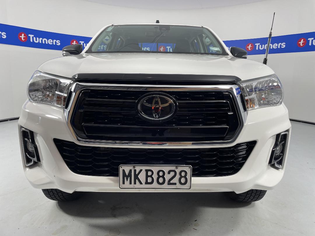 Photo '2' of Toyota Hilux