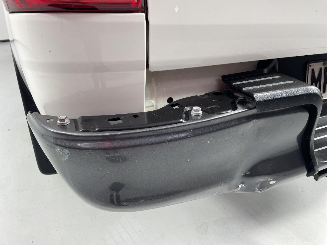 Photo '34' of Toyota Hilux