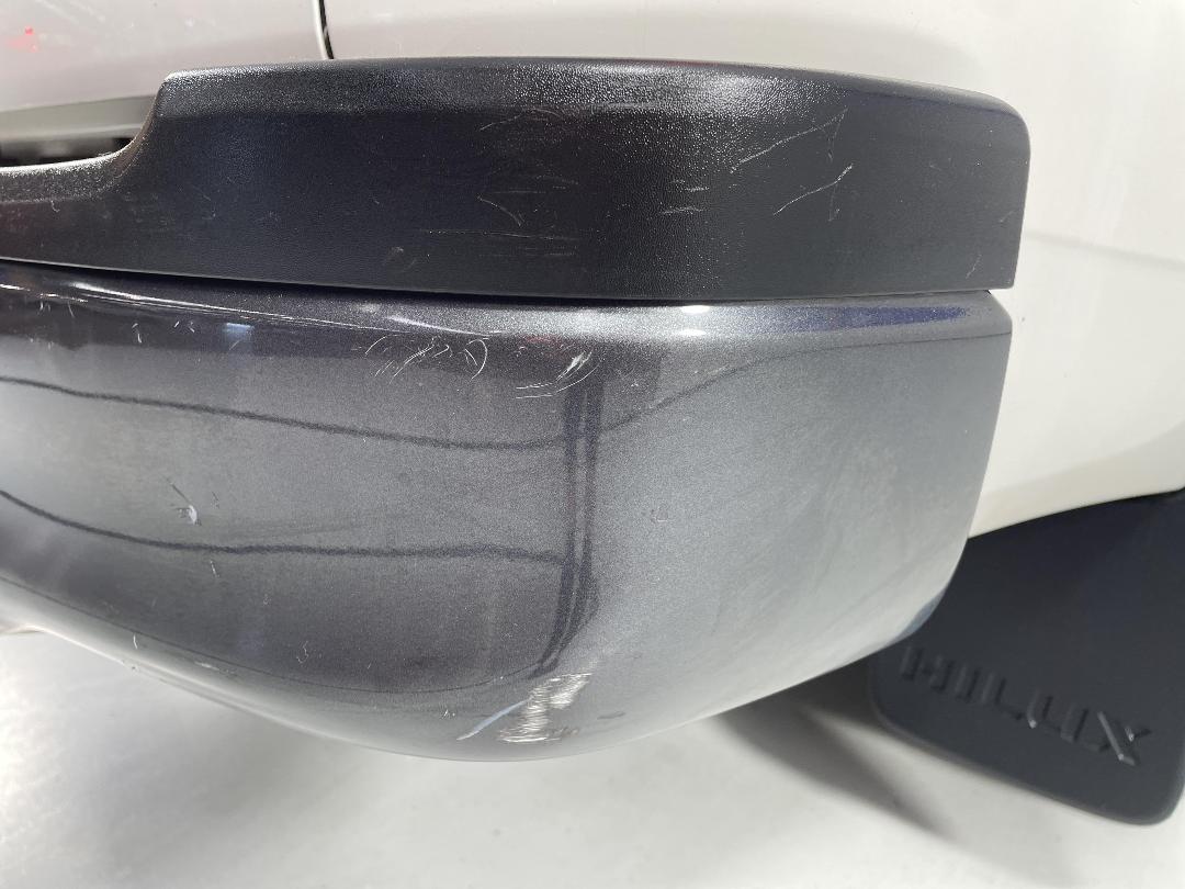 Photo '35' of Toyota Hilux