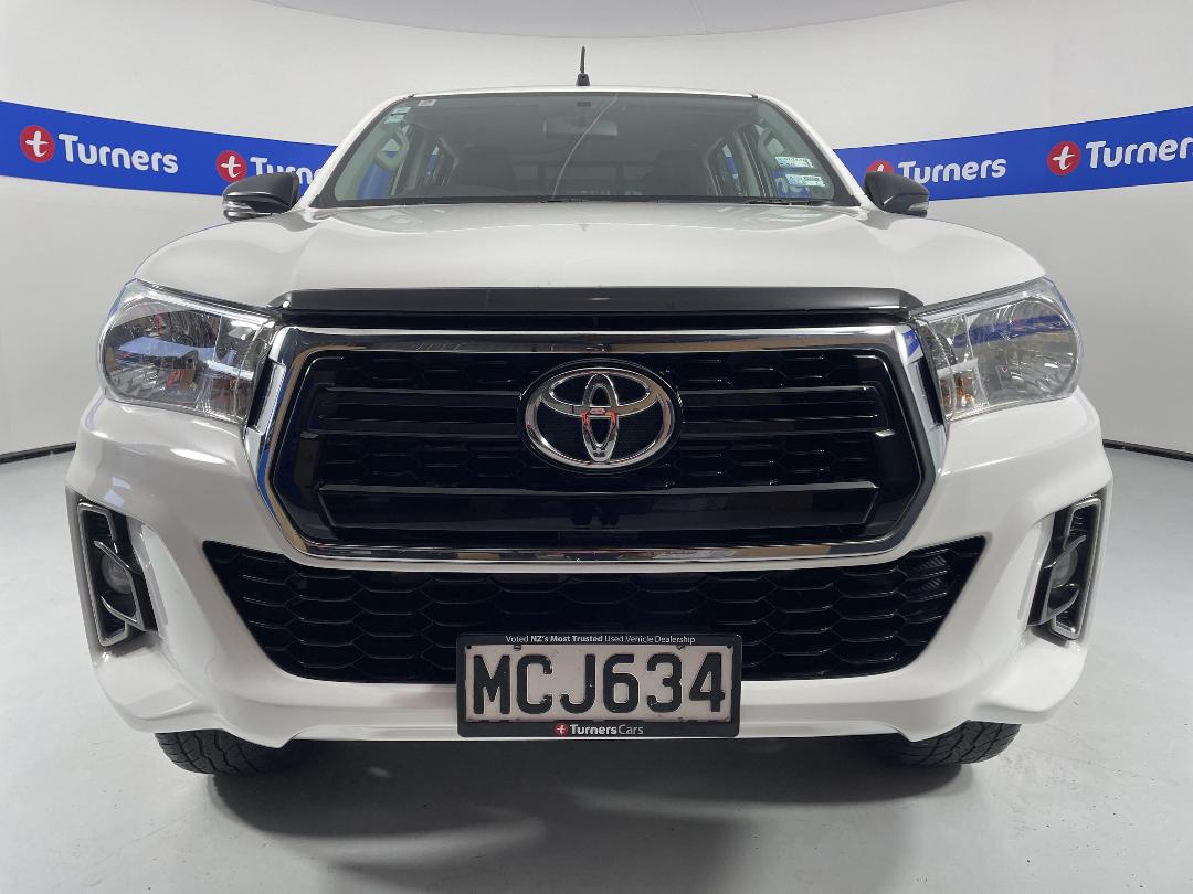 Photo '2' of Toyota Hilux