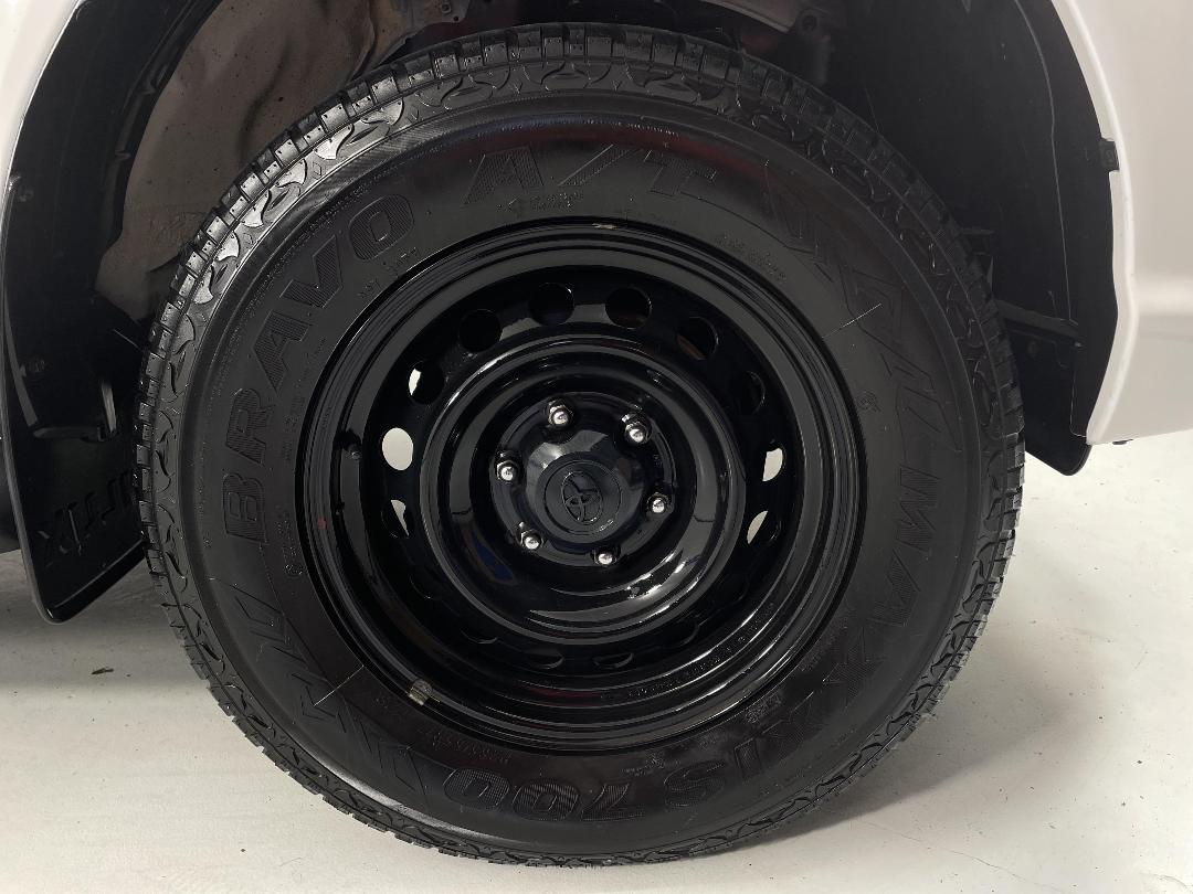 Photo '9' of Toyota Hilux